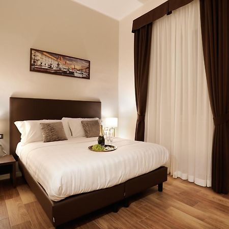 Elegant Rooms Roma - Guest House Екстер'єр фото