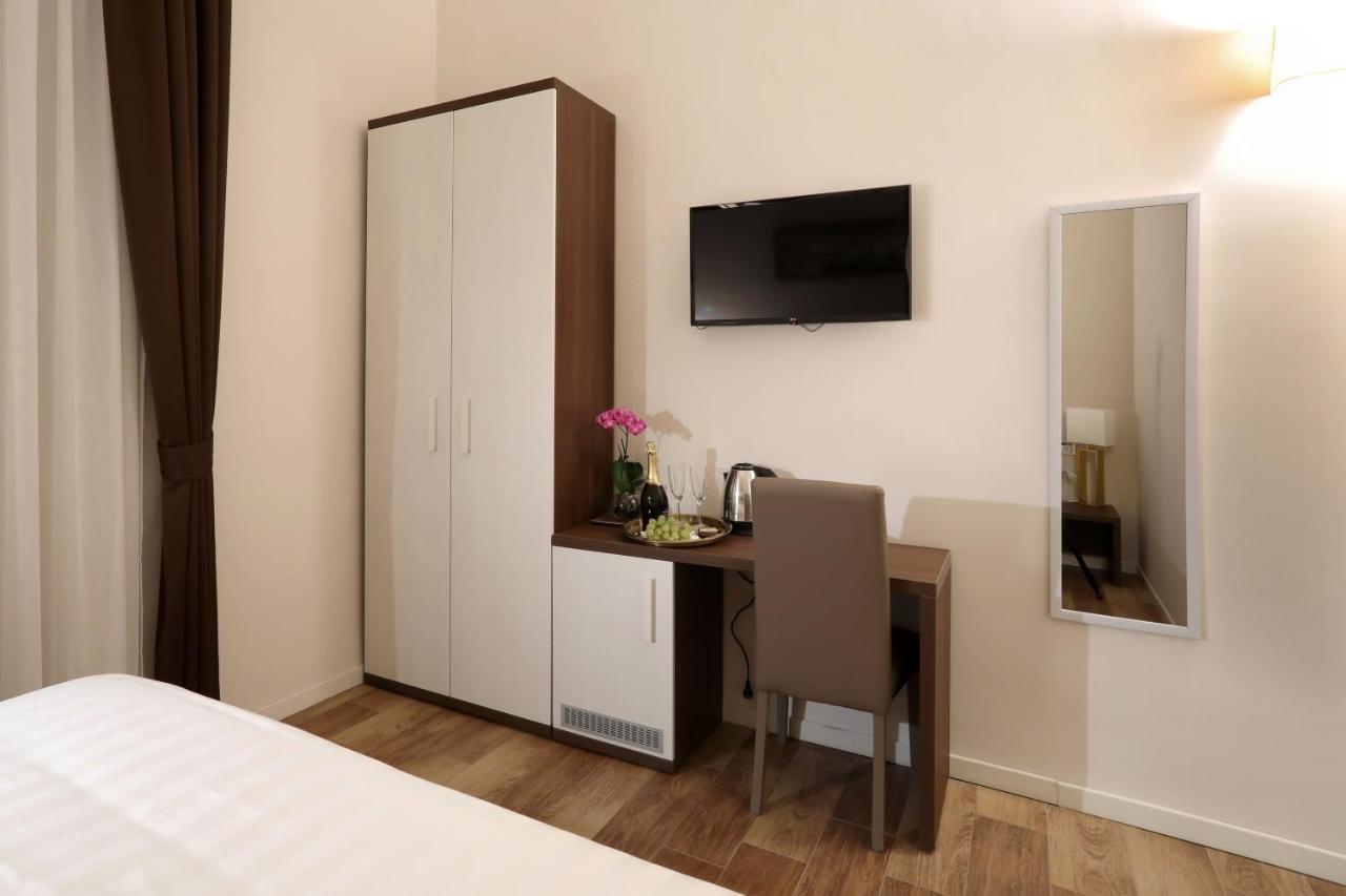 Elegant Rooms Roma - Guest House Екстер'єр фото